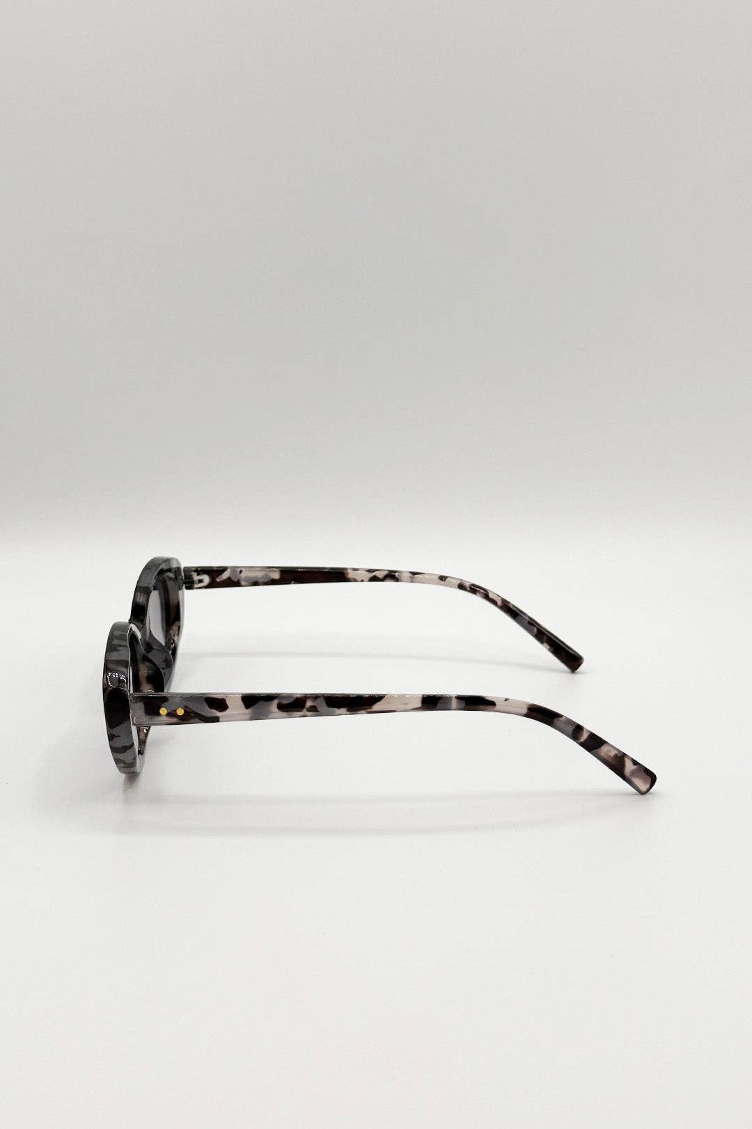 Classic Cat-Eye Sunglasses